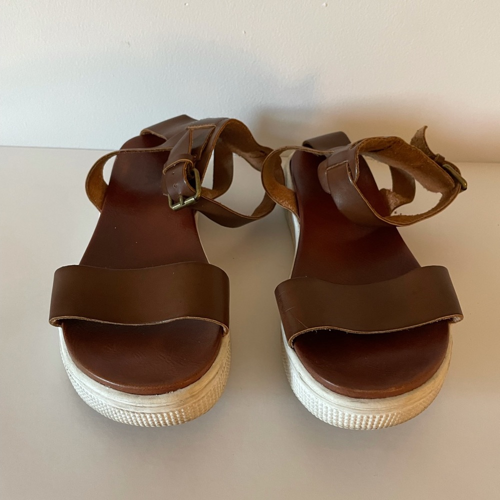 MIA- Women’s Platform Sandal: Cognac